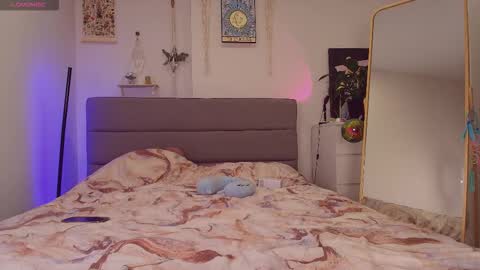 Celin online show from February 3, 6:34 pm