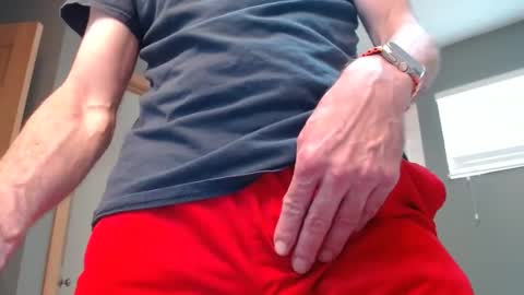 Snapshot of centerfield24 chatting on March 5, 8:00 pm Centerfield online show from March 5, 8:00 pm