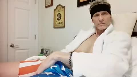 chad6f00t6 online show from May 8, 3:56 am