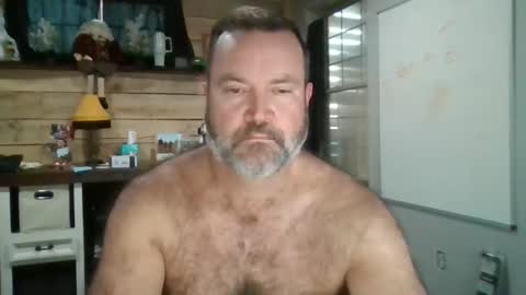 chadmichaell online show from December 5, 1:31 pm