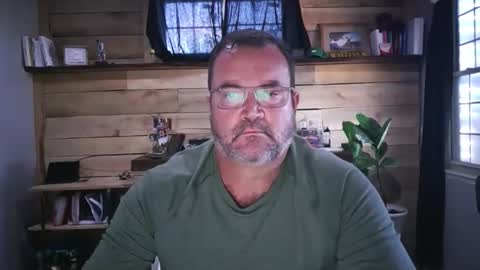 chadmichaell online show from November 10, 6:32 pm