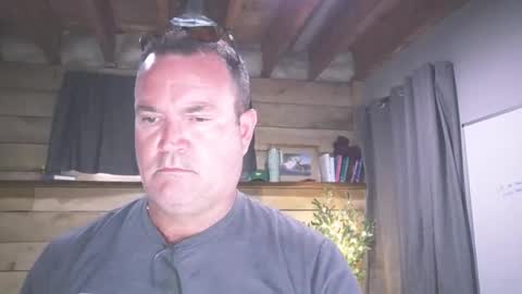 chadmichaell online show from April 22, 7:10 pm