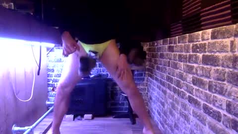 Kickingmyballs online show from January 2, 12:13 am