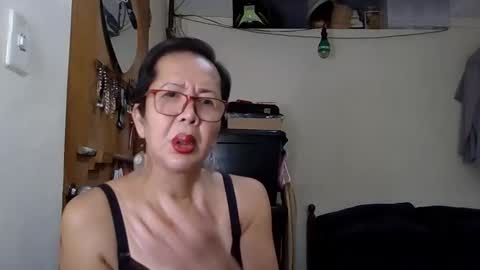 Snapshot of champaka123 chatting on September 30, 11:15 pm champaka online show from September 30, 11:15 pm