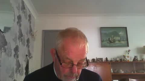 Champers online show from January 11, 9:57 am