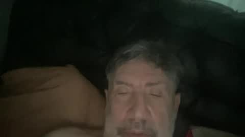 Snapshot of champsex305610 chatting on October 14, 9:34 am champsex305610 online show from October 14, 9:34 am