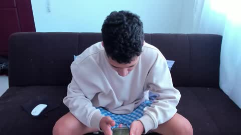 Snapshot of chandler_kenji chatting on October 9, 12:21 pm Kenji online show from October 9, 12:21 pm