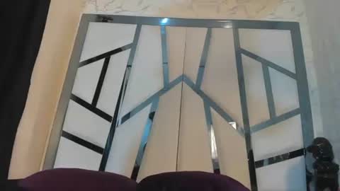 chaniesmith69x online show from December 3, 5:30 am