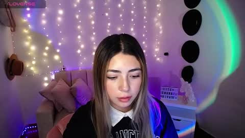 channel_blonde_a online show from March 7, 9:48 pm