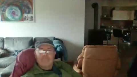 charles6064 online show from January 2, 12:24 pm