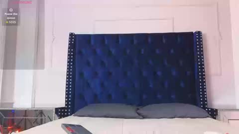 Snapshot of charlesbrown_ chatting on September 12, 3:25 pm charlesbrown_ online show from September 12, 3:25 pm