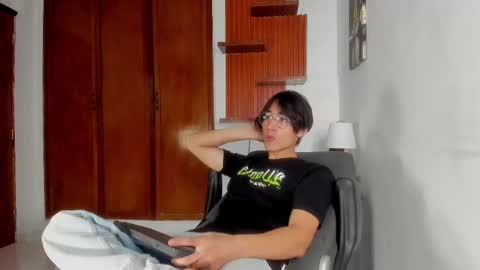 charley_morgan online show from March 3, 6:35 pm