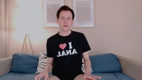 Charley online show from November 16, 4:31 pm