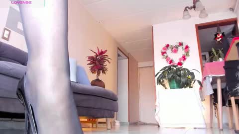 Charlize online show from January 14, 9:45 pm