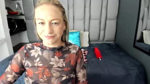 Charlot milf online show from November 26, 12:13 pm