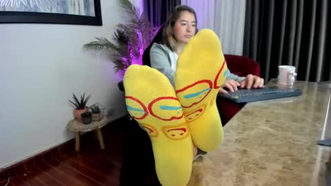 Charlote online show from October 1, 12:04 pm