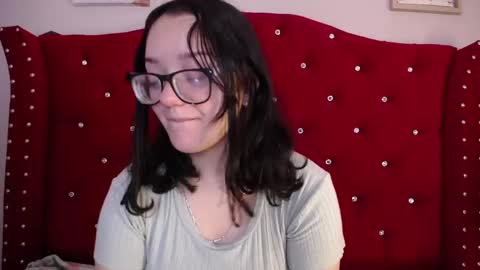 Snapshot of charlotte1_ls chatting on February 17, 10:05 pm charlotte1_ls online show from February 17, 10:05 pm