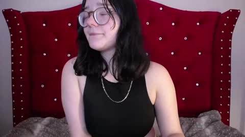 Snapshot of charlotte1_ls chatting on March 1, 1:53 am charlotte1_ls online show from March 1, 1:53 am