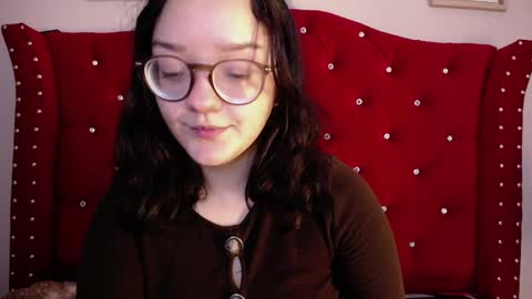 Snapshot of charlotte1_ls chatting on March 7, 1:31 am charlotte1_ls online show from March 7, 1:31 am