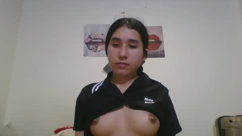 karinaa independent model online show from February 25, 2:14 am