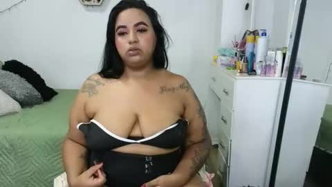 charlotte_027 online show from November 9, 5:11 am