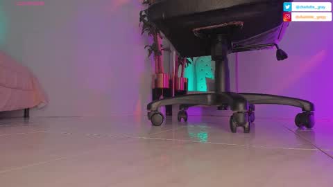 charlotte  grey online show from September 20, 8:23 pm