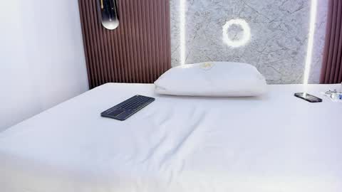 Charlotte online show from March 28, 8:27 am