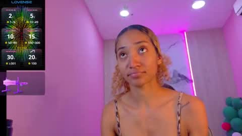 CHARLOTTE online show from January 6, 11:58 am