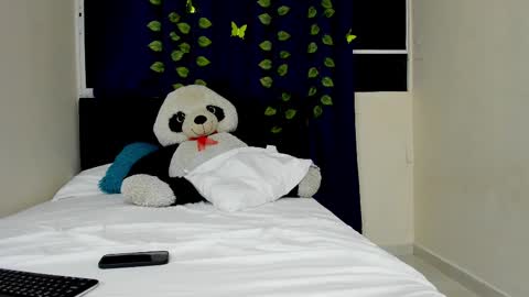 charlotte_xc online show from February 28, 7:14 pm