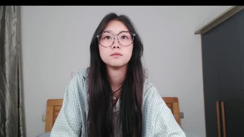 Charlotte online show from December 6, 12:22 pm