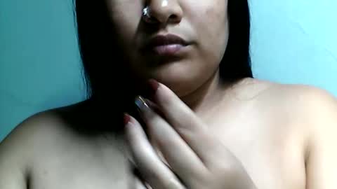 charlottequeen_21 online show from April 5, 3:53 pm