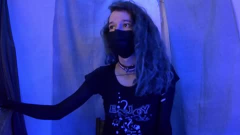 charly dest online show from December 20, 2:37 pm