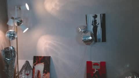 Michelle  online show from April 21, 2:51 am