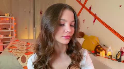Kaylee online show from November 2, 4:18 pm