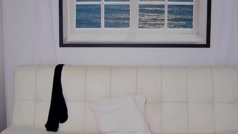 Snapshot of charming_lolla chatting on October 9, 5:02 am charming_lolla online show from October 9, 5:02 am