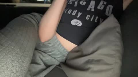 Vicky online show from March 23, 12:15 am