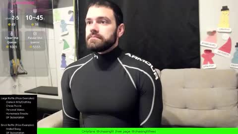 Onlyfans chasingfit Instagram the arguer Twitter chasingfitOF online show from December 6, 9:18 pm