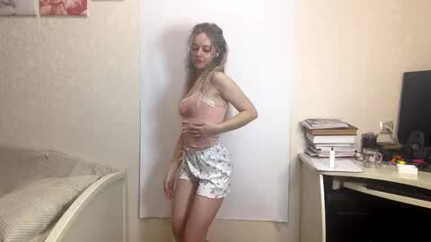 Snapshot of chayashortle chatting on October 22, 3:46 pm Milissa online show from October 22, 3:46 pm