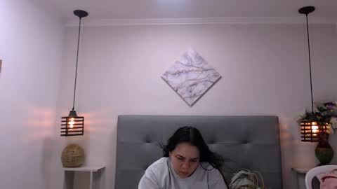 Snapshot of cheelsea_ chatting on February 11, 3:50 am cheelsea_ online show from February 11, 3:50 am