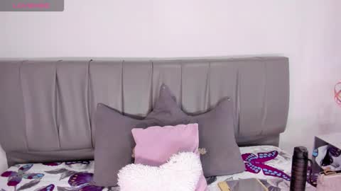 Snapshot of cheerlynn chatting on October 15, 6:42 pm Cherlyn online show from October 15, 6:42 pm
