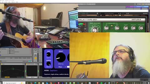 Snapshot of cheeseburgerjesus chatting on September 25, 1:40 pm Cheesburger Jesus and whoever showed up. online show from September 25, 1:40 pm