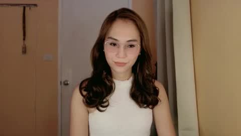 chelly4u69 online show from February 3, 3:15 am