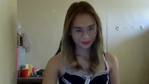 Snapshot of chelly4u69 chatting on October 7, 4:30 am chelly4u69 online show from October 7, 4:30 am