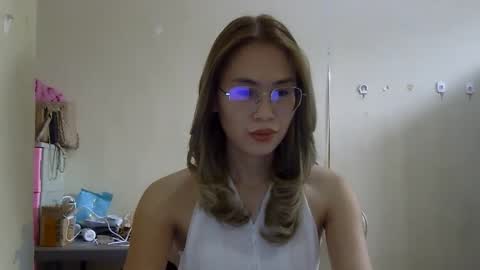 Snapshot of chelly4u69 chatting on September 19, 5:11 am chelly4u69 online show from September 19, 5:11 am