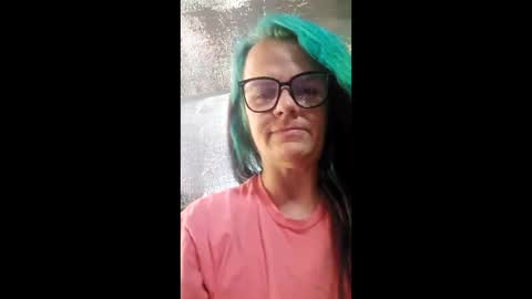 Chelseen online show from April 5, 10:29 pm