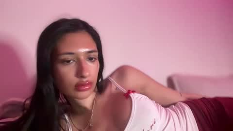 cherliecarmen online show from March 9, 2:07 am