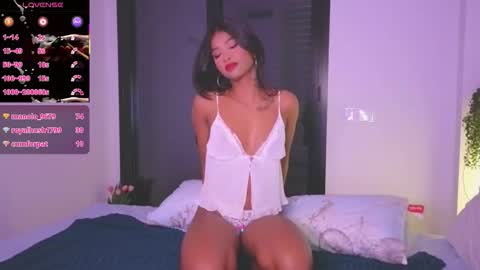 Kate online show from November 17, 7:05 pm