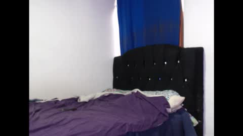 Snapshot of cherry_cam30 chatting on October 20, 9:20 pm cherry aleja online show from October 20, 9:20 pm