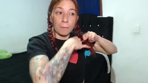 Snapshot of cherry_cam30 chatting on December 7, 2:25 am cherry aleja online show from December 7, 2:25 am