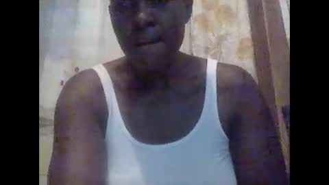 Snapshot of cherry_cherry2 chatting on September 19, 7:12 am cherry_cherry2 online show from September 19, 7:12 am
